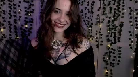 risha_laass online show from May 2026 08:07:01 PM