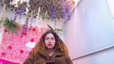 Snapshot of risitos_de_oro_ chatting on April 2026 09:56:02 AM Risitos De Oro online show from April 2026 09:56:02 AM