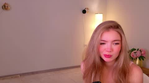 Snapshot of rita__shy chatting on June 2026 06:36:02 AM Rita online show from June 2026 06:36:02 AM