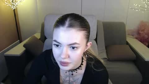 Snapshot of ritaneer chatting on March 2025 12:06:02 PM ritaneer online show from March 2025 12:06:02 PM