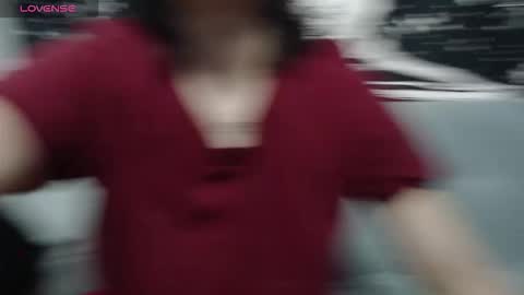 Snapshot of rivadeneira222 chatting on September 2025 09:49:02 PM PeachSalinger online show from September 2025 09:49:02 PM