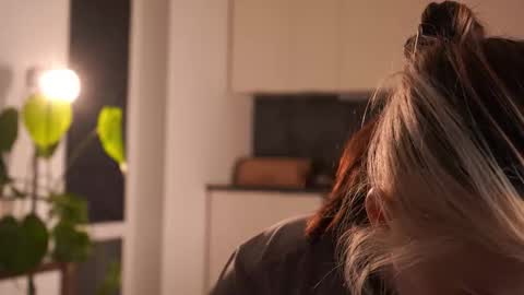 Snapshot of rivagosnell chatting on February 2026 04:05:02 PM Akemi online show from February 2026 04:05:02 PM