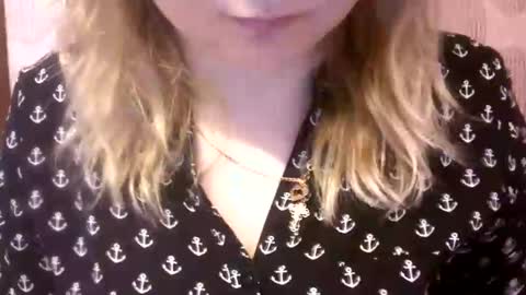 Snapshot of riveramaureen chatting on January 2025 03:14:02 PM RiveraMaureen online show from January 2025 03:14:02 PM