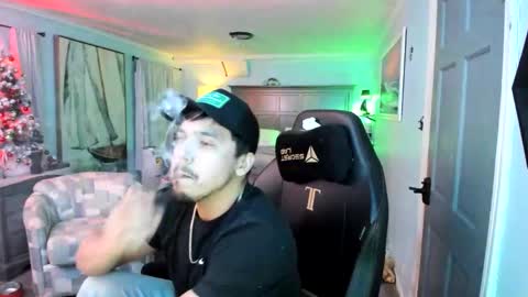 Snapshot of rjman111 chatting on December 2025 01:00:01 AM rjman111 online show from December 2025 01:00:01 AM