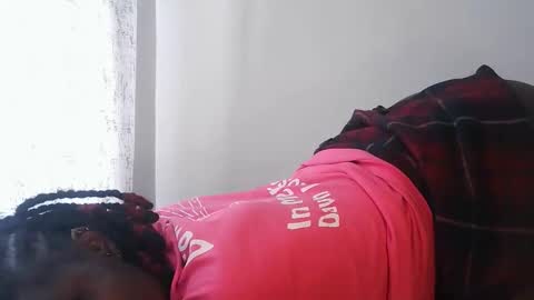 Snapshot of rlessing2 chatting on April 2026 07:36:02 AM rlessing2 online show from April 2026 07:36:02 AM