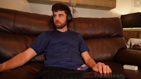 Ryan aka KeylimeRy online show from September 2025 06:13:01 AM