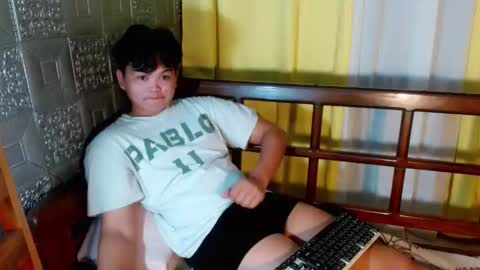 Snapshot of rnl_cum chatting on October 2025 05:35:02 PM RICH MY GOAL online show from October 2025 05:35:02 PM