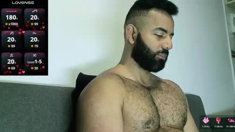 Snapshot of roa32sebas chatting on July 2026 03:25:02 PM SebasRoa online show from July 2026 03:25:02 PM