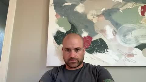 Snapshot of roadking1122 chatting on April 2026 10:34:02 PM roadking1122 online show from April 2026 10:34:02 PM