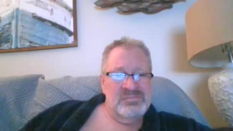 Snapshot of rob872217 chatting on January 2025 09:28:01 AM rob872217 online show from January 2025 09:28:01 AM