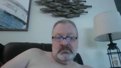 Snapshot of rob872217 chatting on April 2026 01:51:02 PM rob872217 online show from April 2026 01:51:02 PM