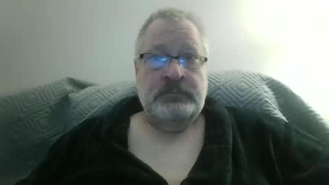 Snapshot of rob872217 chatting on April 2026 10:24:01 AM rob872217 online show from April 2026 10:24:01 AM