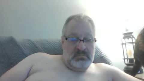 Snapshot of rob872217 chatting on April 2026 12:14:02 PM rob872217 online show from April 2026 12:14:02 PM