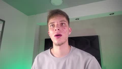 Robbin online show from March 2026 10:10:02 PM