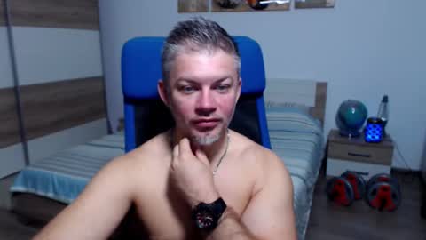 robbyshawz online show from September 2025 04:36:02 AM