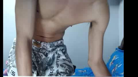 robert_kingg online show from December 2025 07:25:02 AM