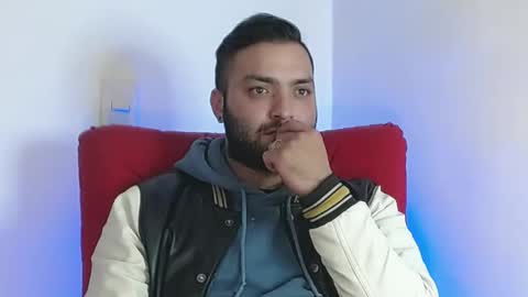 Stiven - online show from February 2025 04:35:01 AM