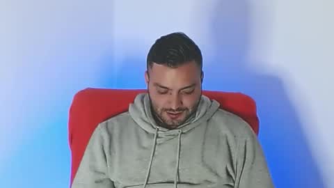 Snapshot of robert_leroy chatting on November 2025 08:03:02 AM Stiven - online show from November 2025 08:03:02 AM