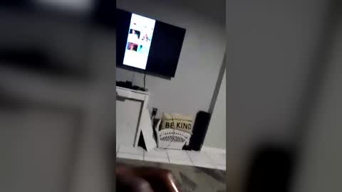 robertbradfordjr3 online show from July 2026 01:23:02 AM