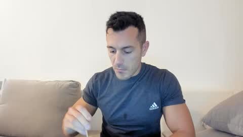 roberto4ever online show from February 2026 05:51:02 AM