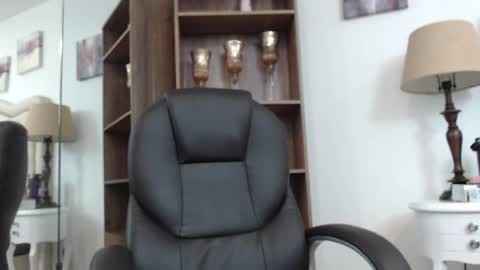 Vannellope online show from April 2026 11:25:01 AM