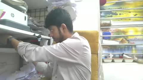 Robertsalia online show from February 2025 06:33:01 AM