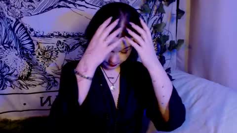 Snapshot of robin_harrington chatting on April 2026 09:28:01 PM Ronin online show from April 2026 09:28:01 PM