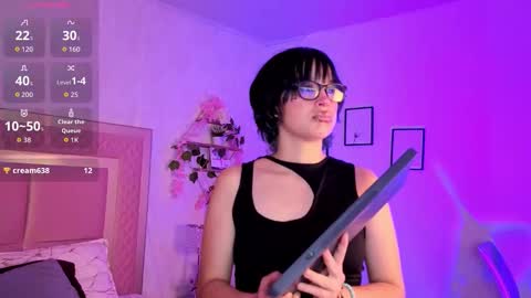 robin D online show from November 2025 12:03:01 PM