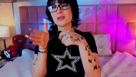 robin D online show from April 2026 01:18:01 PM