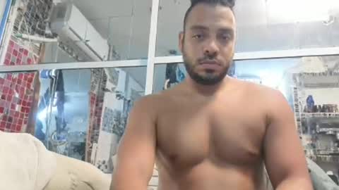 cazador 99 online show from March 2026 03:56:01 AM