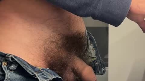 Snapshot of robwhites_uk chatting on February 2026 12:21:01 PM Rob online show from February 2026 12:21:01 PM