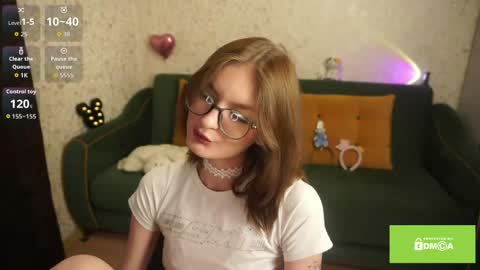 Snapshot of robynsentinella chatting on May 2026 03:12:01 AM robynsentinella online show from May 2026 03:12:01 AM