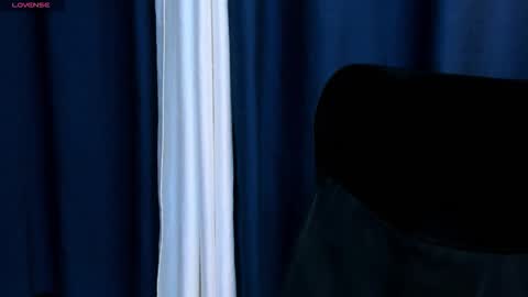 rocco_santos online show from October 2025 01:28:01 AM