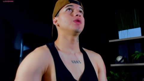 Snapshot of rocco_santos chatting on April 2026 05:58:01 PM rocco_santos online show from April 2026 05:58:01 PM