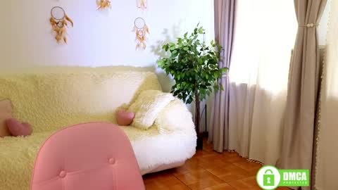 rochelle_dolly online show from May 2026 02:14:01 PM