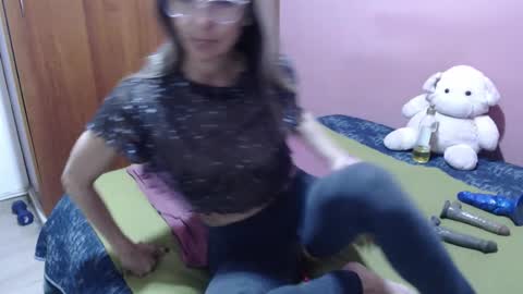 Rochelle online show from September 2025 08:05:01 AM