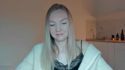 Snapshot of rock__baby chatting on April 2026 11:21:02 PM rock__baby online show from April 2026 11:21:02 PM