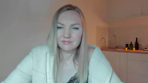 Snapshot of rock__baby chatting on April 2026 10:03:02 AM rock__baby online show from April 2026 10:03:02 AM