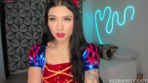 Snapshot of rockandlovexx chatting on March 2025 10:52:02 PM Samantha Estephania  online show from March 2025 10:52:02 PM