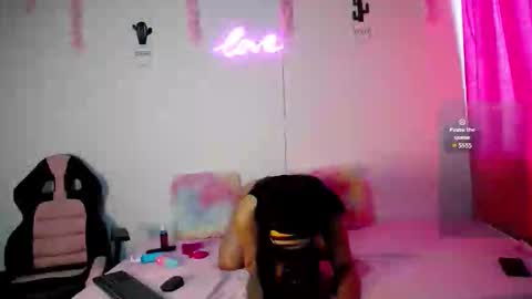 Camila online show from March 2026 02:31:02 PM