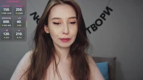 Snapshot of rocketsgirl chatting on March 2026 05:44:01 AM rocketsgirl online show from March 2026 05:44:01 AM