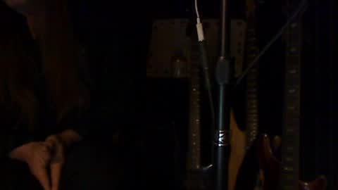 rockgod2112 online show from December 2025 01:00:01 AM