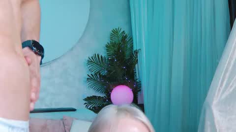 Snapshot of rockstarsgames chatting on December 2025 05:39:02 AM Lina and Den online show from December 2025 05:39:02 AM