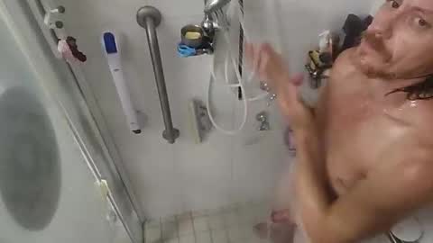 Snapshot of rod77knee chatting on April 2026 07:16:01 PM rod77knee online show from April 2026 07:16:01 PM