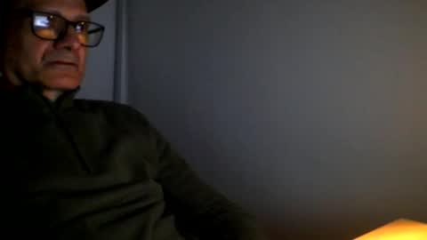 Snapshot of rodahot4 chatting on May 2026 01:28:02 PM rodahot4 online show from May 2026 01:28:02 PM