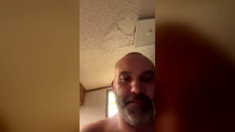 Snapshot of roddyt1127 chatting on April 2026 03:47:01 AM roddyt1127 online show from April 2026 03:47:01 AM