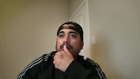 Snapshot of rodeoranger512 chatting on April 2026 05:27:02 AM rodeoranger512 online show from April 2026 05:27:02 AM