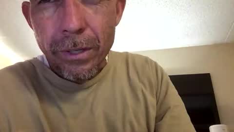 Snapshot of rodolfolucio chatting on December 2025 11:33:02 PM rodolfolucio online show from December 2025 11:33:02 PM