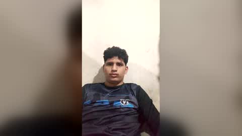 Snapshot of rodri1k chatting on March 2026 04:27:02 AM rodri1k online show from March 2026 04:27:02 AM