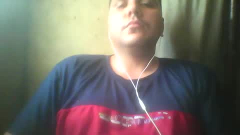 Roger online show from December 2025 06:49:02 PM